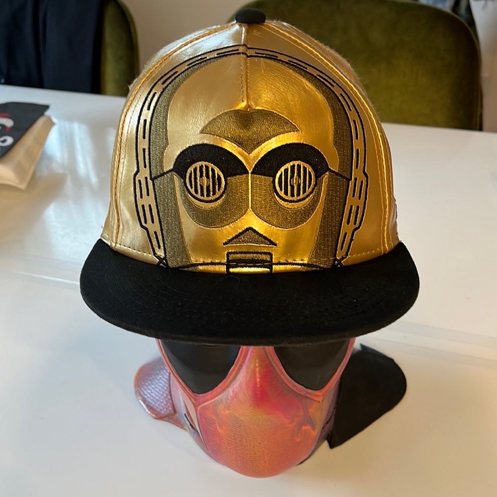 RIVER ISLAND STAR WARS GOLD BASEBALL HAT